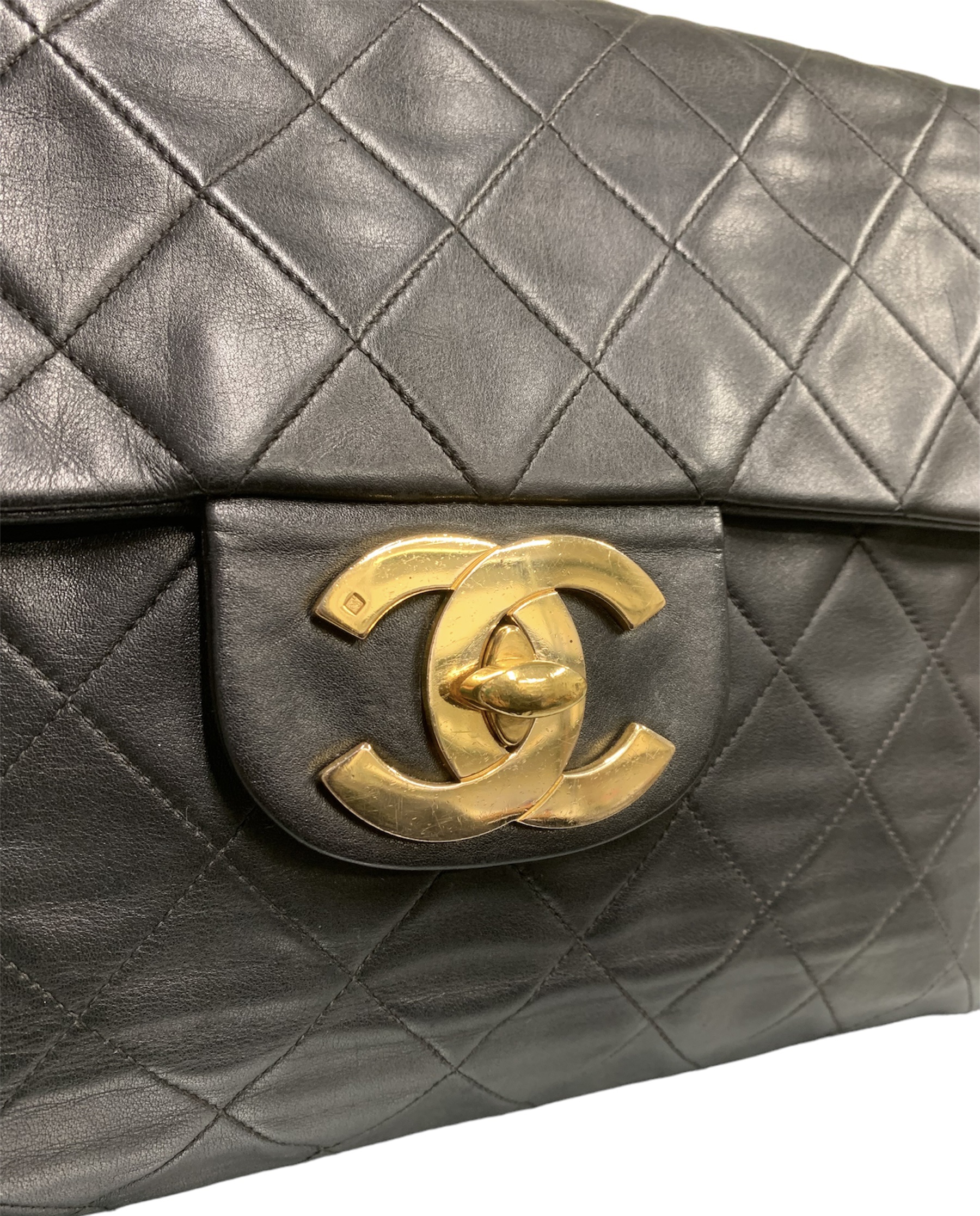 Chanel - Borsa Maxi Jumbo Big Logo - Completa di Card e Dust Bag. – Luxury  Vintage Brescia