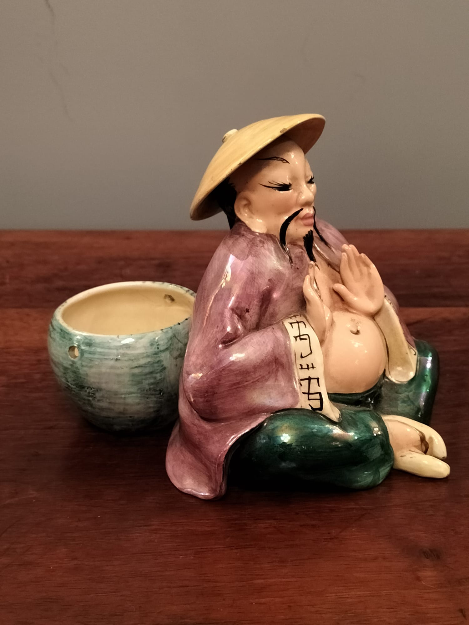 Statuetta in ceramica