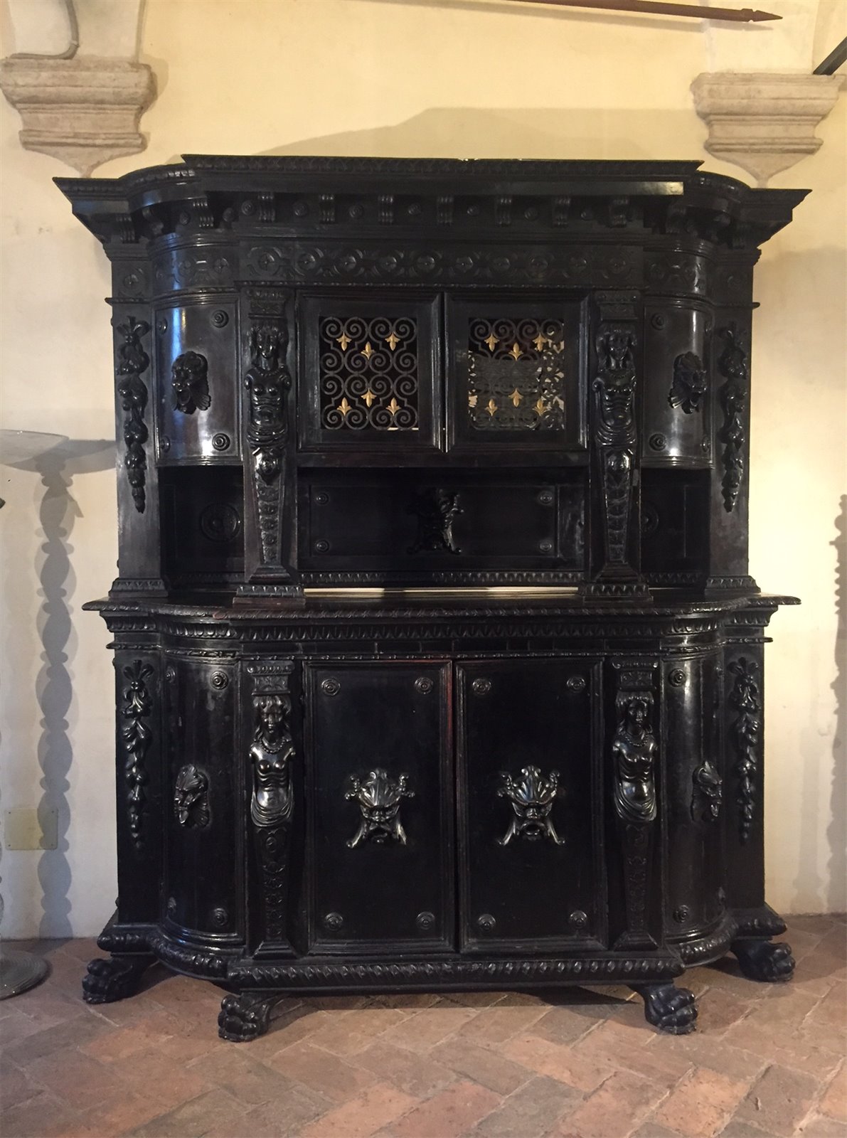 Antica credenza XVI secolo Mercanteinfiera Markeplace