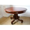 Extendable oval table     
