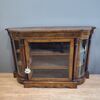 Credenza in radica