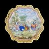 Centrotavola in maiolica con bordo  intrecciato e lobato  e decoro istoriato con scena galante.Manifattura Minghetti,Bologna.