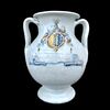 Vaso biansato in maiolica compendiaria con stemma nobiliare.Faenza.