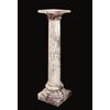 Colonna antica Romana in marmo Fiordipesco appartenente agli inizi del XIX secolo.