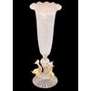 Vaso coppa in vetro zanfirico e inclusioni in oro con tre delfini sulla base.Fratelli Toso.Murano.