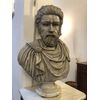 Grande Busto di un Imperatore Romano, Marmo