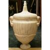 Vaso biansato in marmo statuario