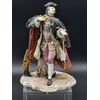 Coppia di figure in abiti carnevaleschi 