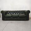 Divano Chesterfield 3 posti club vintage inglese originale in pelle verde 