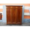 ARMADIO A TRE PORTE IN NOCE PIEMONTESE EPOCA 800