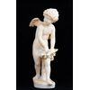 Scultura antica in alabastro raffigurante Cupido. Francia XIX secolo.
