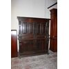 Maestosa credenza italiana del 1500 Rinascimento in legno di noce con Bambocci