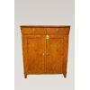 Antica credenza del 1800 alta in betulla