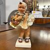 Antica scultura in ceramica “ Colpo di Vento “ Mollica anni 40 . Mis h 23 