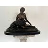 Scultura in bronzo .fanciulla con cane. Epoca XX secolo. Firmata