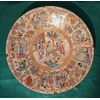 Piatto in porcellana cinese fine XVIII secolo. Diametro cm 47