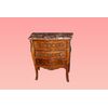 Piccolo comò comoncino francese del 1800 riccamente intarsiato stile Luigi XV con marmo e bronzi