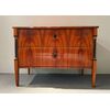 Cassettone Biedermeier in noce e semicolonne ebanizzate