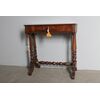 Antico tavolinetto – scrittoio  Carlo X 1830 noce e acero intarsiato . Mis 73 X 42 H 75