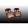 Coppia di poltrone stile Biedermeier del 1800 in legno di mogano e piuma di mogano 