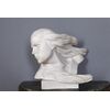 Scultura di marmo bianco "AIR WIND"