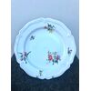 porcelain plate with flower decoration. Doccia-Ginori manufacture.     