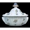 Zuppiera in maiolica con decoro a ‘rametti fioriti’.Manifattura Dallari Sassuolo.