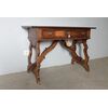 Antique Fratina writing desk, mid-1700s, solid walnut. Piedmont, 18th century. Dimensions: 116 x 50 cm.