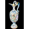 Vaso-versatoio in maiolica decorato a raffaellesche e busto di soldato.Urbino.