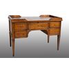 Antique Louis XVI center-of-the-room desk in solid walnut. Naples, 18th century.