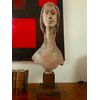Scultura Femminile in Terracotta del 1976: Un Capolavoro di Vincenzo Brunetti