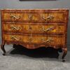 Elegant 18th-century Emilian chest of drawers in walnut and olive wood