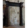  pan305 - portale in legno di noce, epoca '500, cm l 290 x h 355 