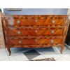chest of drawers veneered and threaded herringbone in cherry from the late 18th century in Veneto