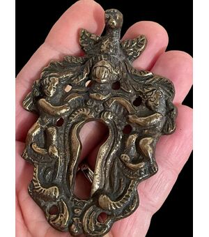 Importante bocchetta in bronzo da mobile XVIII secolo 