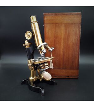 Microscopio Maurice Stiassnie, 1910 circa