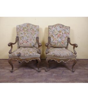 COPPIA DI POLTRONE DORATE STILE LUGI XV EPOCA PRIMI 800
