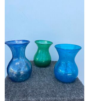 Three pulegoso blown glass jars from Murano, Fratelli Toso.     