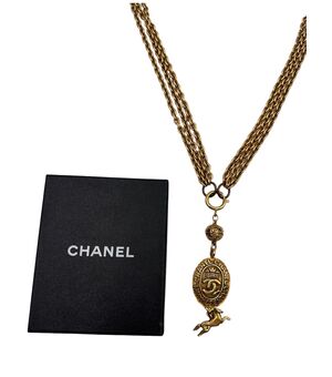 Chanel Collana Chains Con Ciondolo