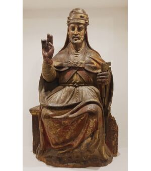 San Pietro in trono, scultura in legno laccato