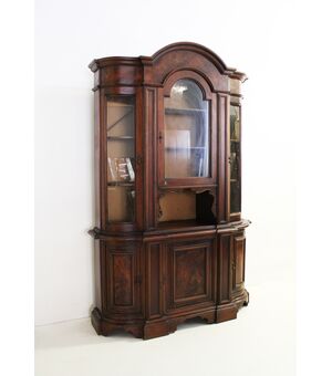 Vetrina in noce - Primi '900