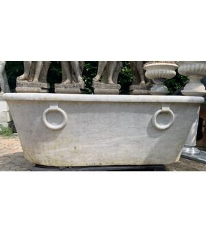  DARS613 - Vasca in marmo di Carrara, misura cm L 175 x H 60 x P 73 