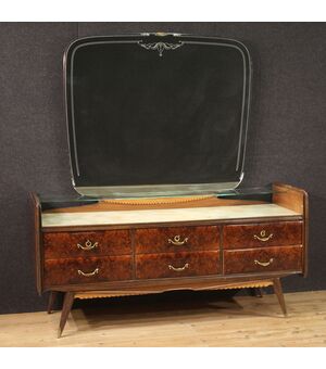 Cassettiera in legno scolpito con specchio anni 50 