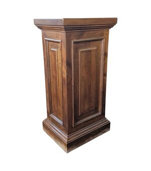 Colonna a plinto/Base porta statua in noce, anni ’30