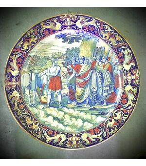 Large luster majolica plate with historiated scene.Santarelli manufacture.Gualdo Tadino.     