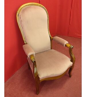 Poltrona con schienale reclinabile