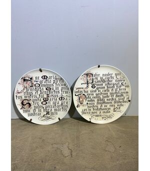 Coppia di grandi piatti Ginori Richard! Con preghiere