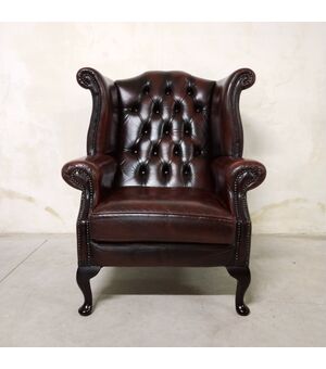 Poltrona chesterfield Queen Anne vintage inglese originale in pelle marrone testa di moro 
