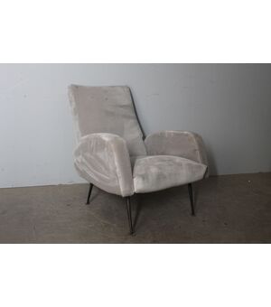 Poltrona anni 50 Mid Century “ Gigi Radice “ colore grigio. Gambe ferro 