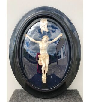 Bassorilievo in schiuma di mare ( magnesite ) raffigurante Cristo.Francia.